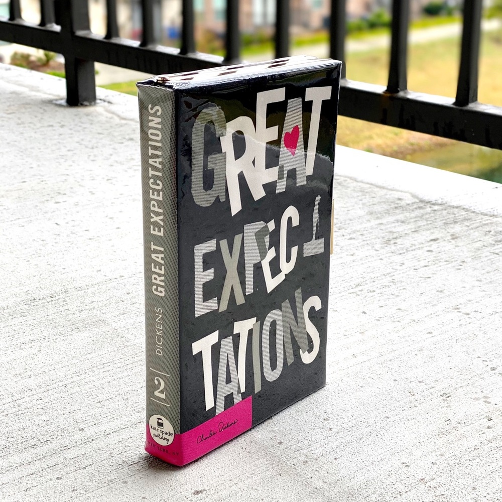 COLLECTOR’S ITEM Kate Spade Great Expectations Clutch